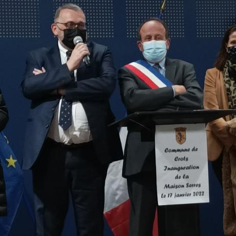 Joël Giraud Secretaire d'Etat et Jean-Pierre gandois Maire de Crots Inauguration de la Maison Serres par Joël GIRAUD Secrétaire d'Etat